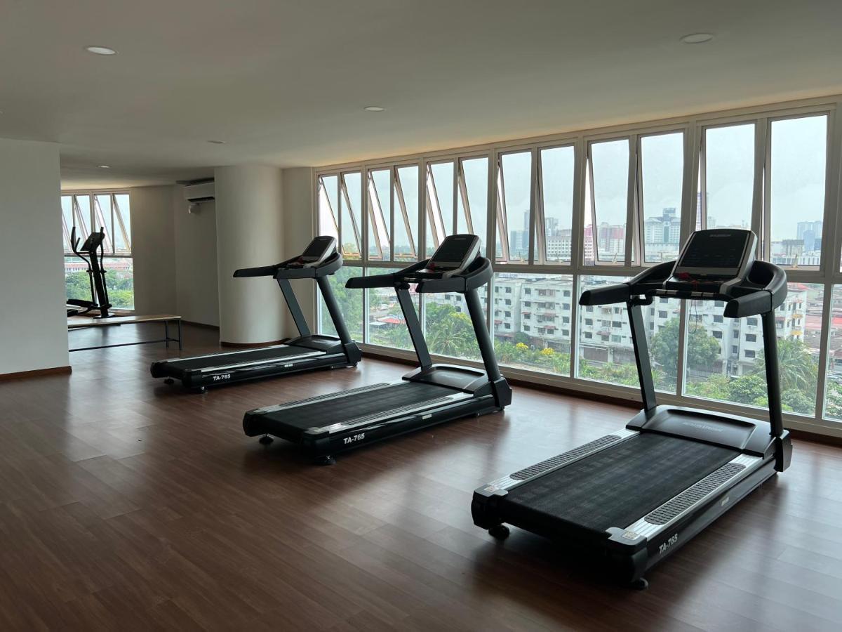 Appartement New!! Loving Night Novo 2Br 4-9Pax I Jonker I Netflix I Family à Malacca Extérieur photo